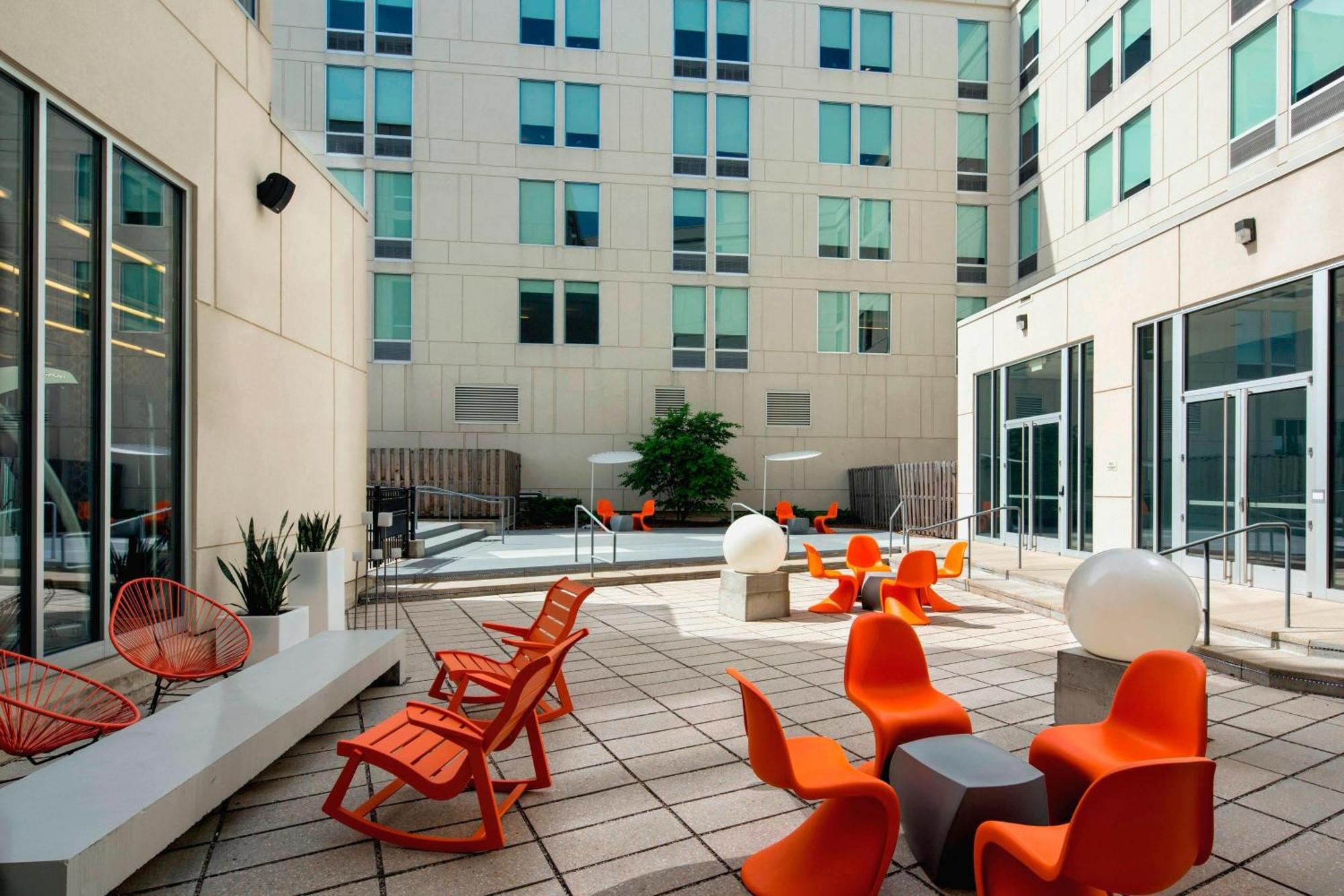 Aloft Hotel Milwaukee Downtown Eksteriør bilde
