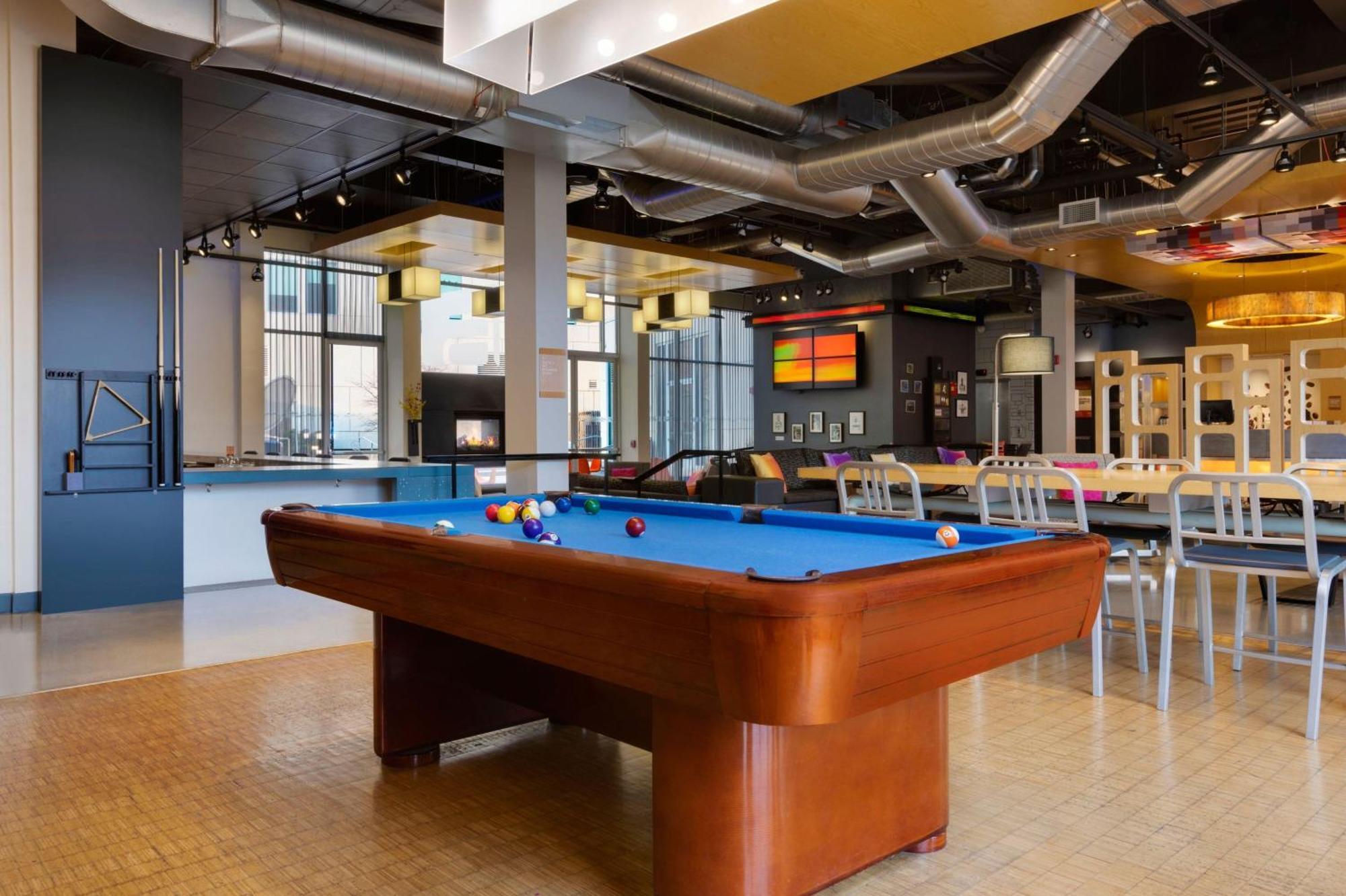 Aloft Hotel Milwaukee Downtown Eksteriør bilde