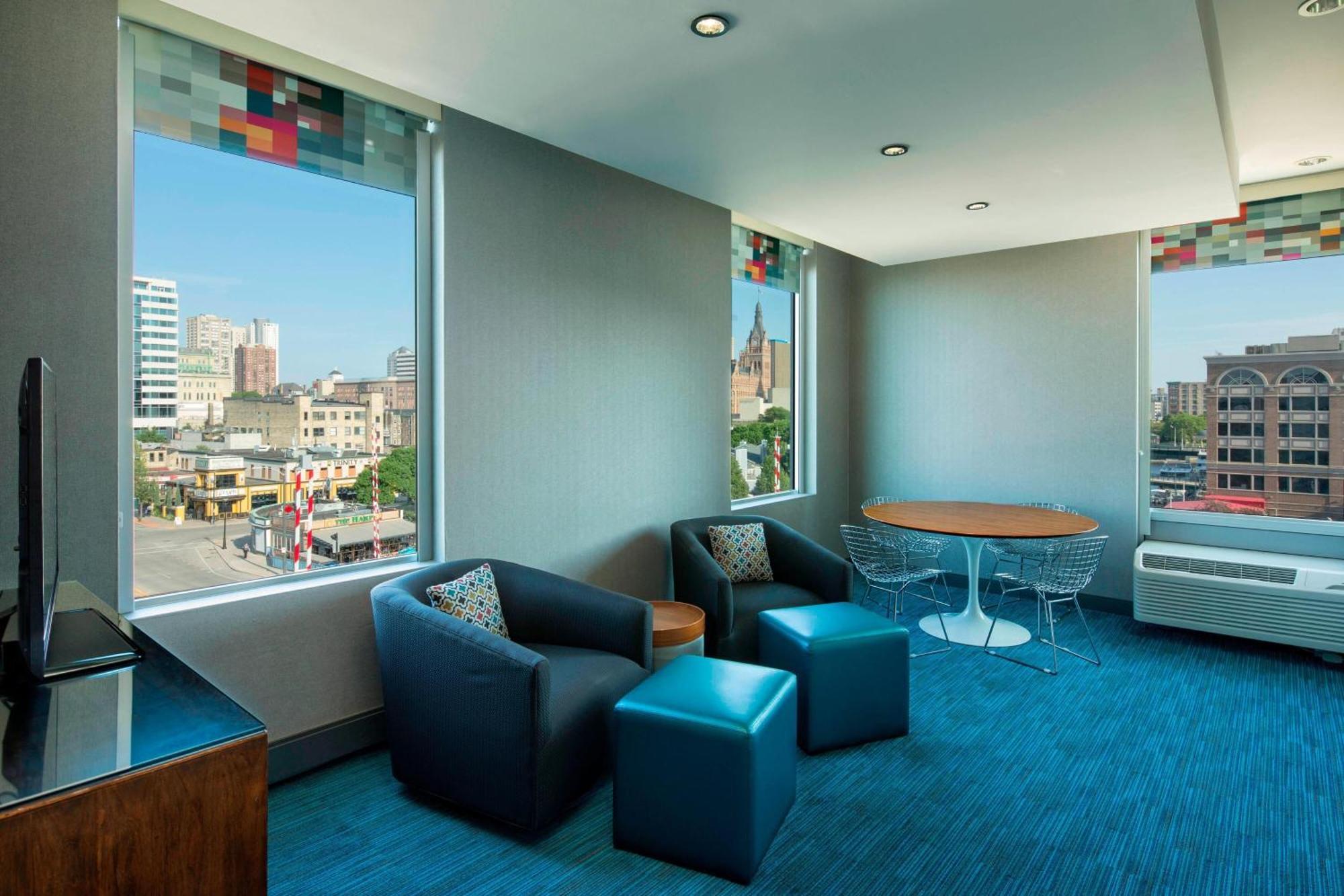 Aloft Hotel Milwaukee Downtown Eksteriør bilde